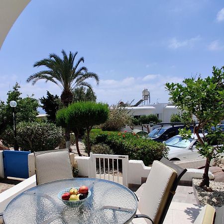 Lovely 1-Bedroom Unit @ Fabulous Location Pafos Dış mekan fotoğraf